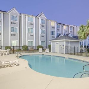 Microtel Inn & Suites By Wyndham Gulf Shores